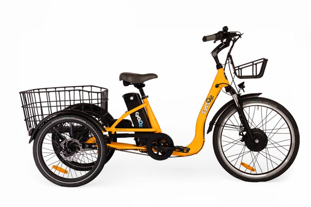 tricycle électrique CyclO2 Comfort24+ vert amande, vue de profil